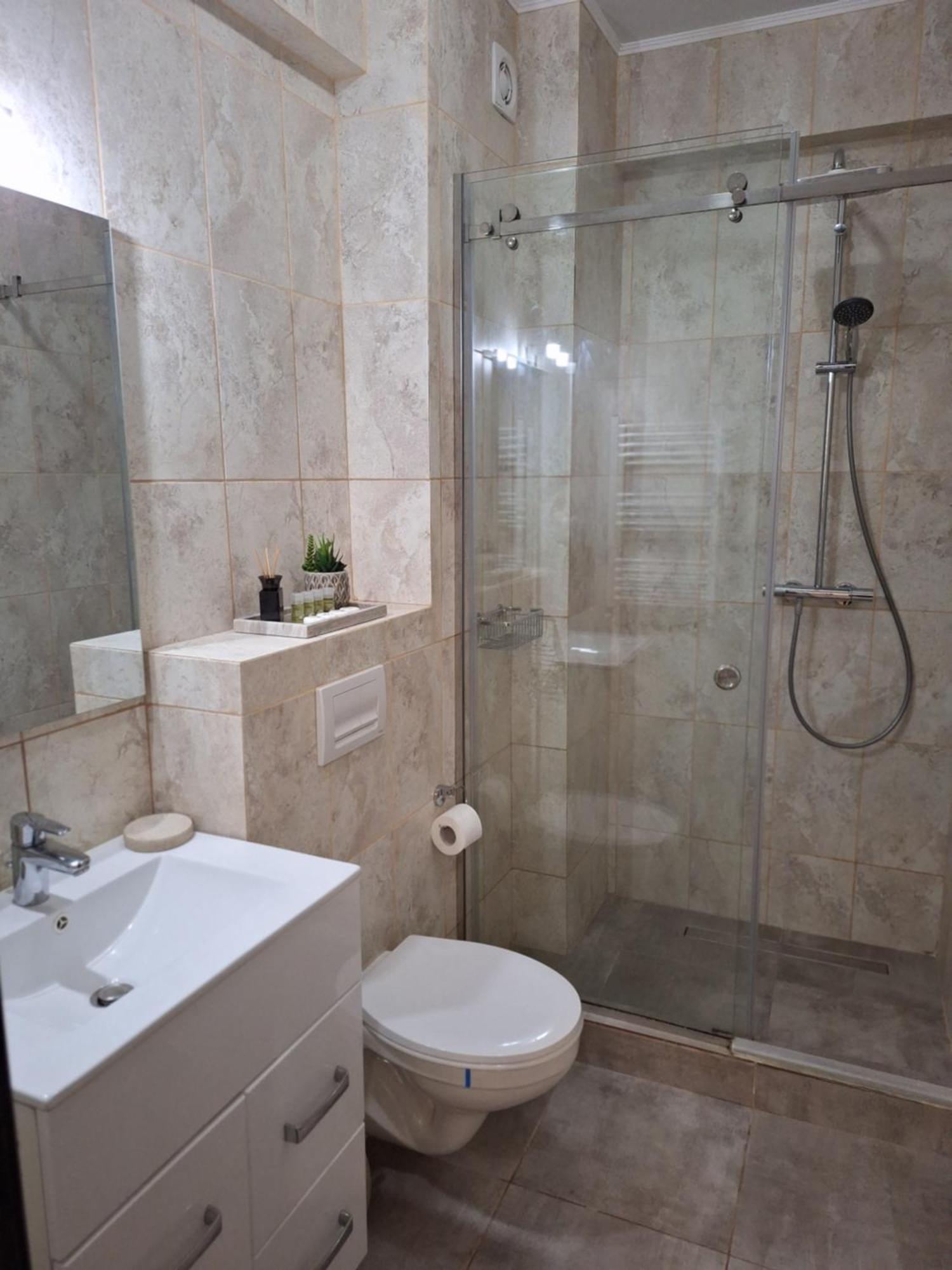 Ayka Apartment Mamaia Eksteriør billede